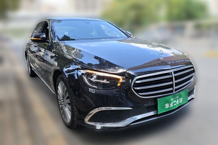 Used Mercedes-Benz E-Class 2022 Updated E 300 L Stylish Edition Front Right 45 Deg