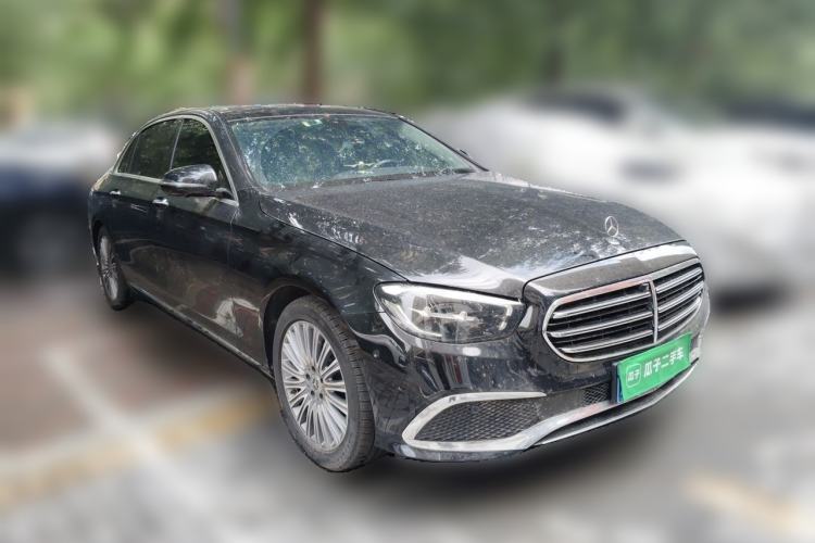 Used Mercedes-Benz E-Class 2022 Revised Version E 300 L Fashion Edition Front Right 45 Deg