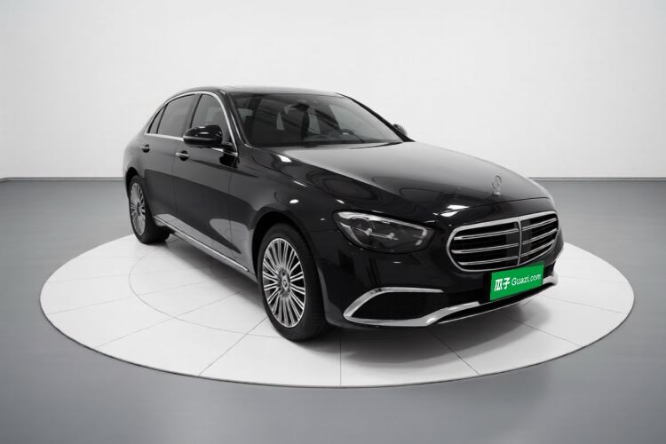 Used Mercedes-Benz E-Class 2022 E 300 L Premium Edition Front Right 45 Deg