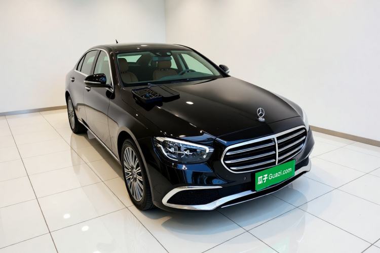Used Mercedes-Benz E-Class 2022 E 300 L Luxury Model Front Right 45 Deg