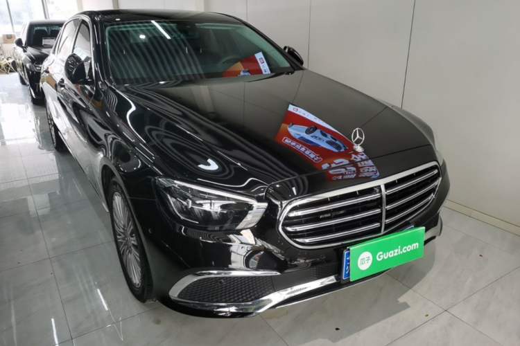 Used Mercedes-Benz E-Class 2022 Revised Version E 300 L Fashion Edition Front Right 45 Deg