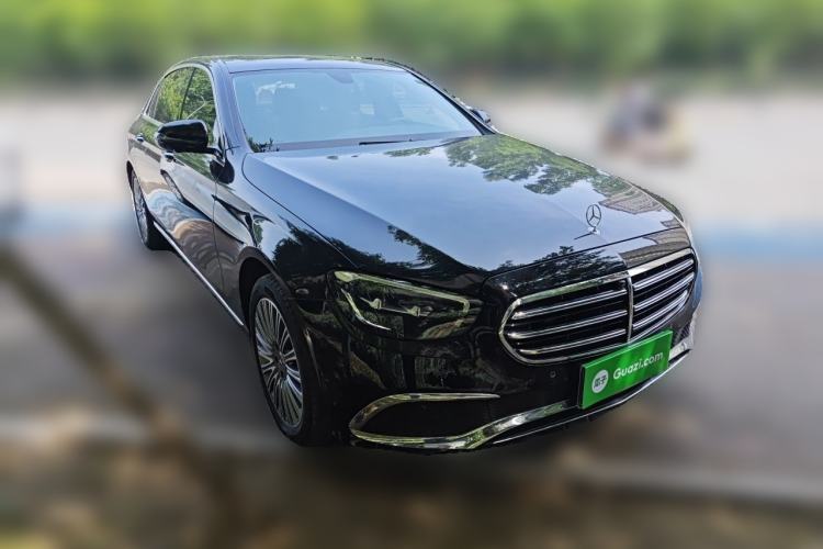 Used Mercedes-Benz E-Class 2022 Revised Version E 300 L Fashion Edition Front Right 45 Deg