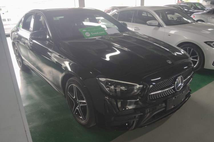 Used Mercedes-Benz E-Class 2022 E 300 Stylish Sports Edition Front Right 45 Deg