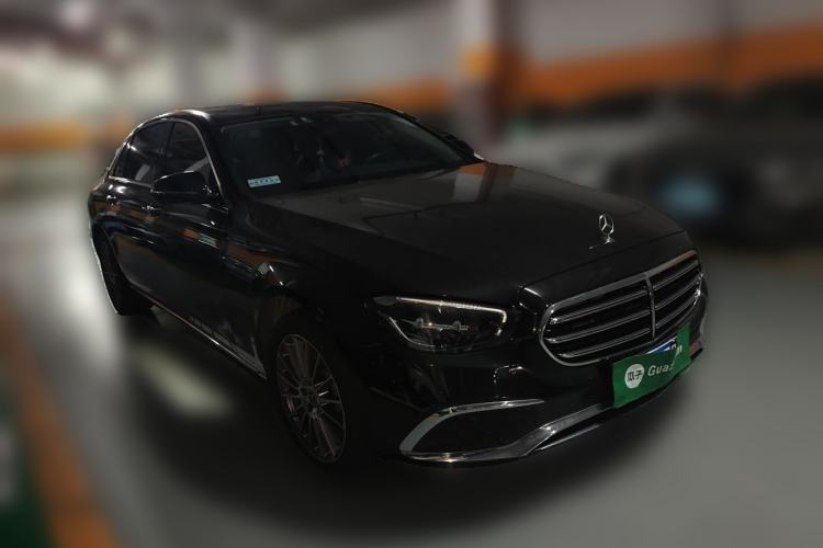 Used Mercedes-Benz E-Class 2022 Updated E 260 L Front Right 45 Deg