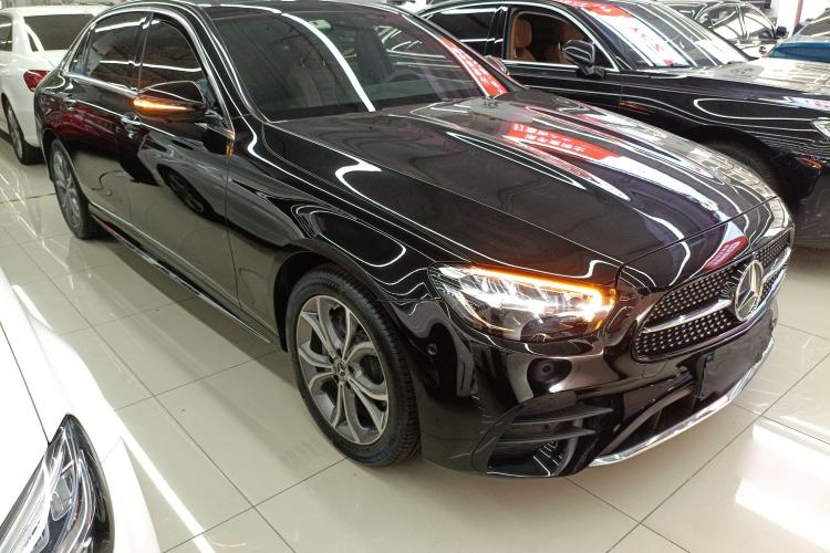 Used Mercedes-Benz E-Class 2022 Second Facelift E 300 L Sport Luxury Edition Front Right 45 Deg