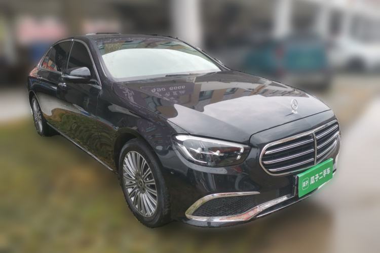 Used Mercedes-Benz E-Class 2022 Second Facelift E 300 L Luxury Edition Front Right 45 Deg
