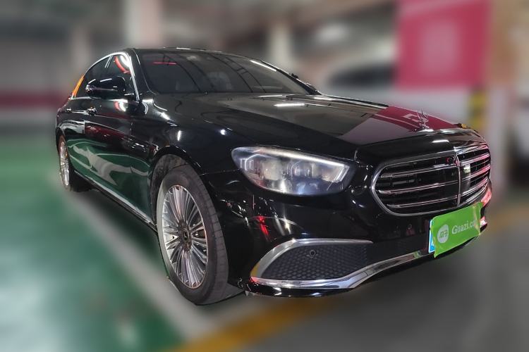Used Mercedes-Benz E-Class 2022 Updated E 300 L Luxury Edition Front Right 45 Deg