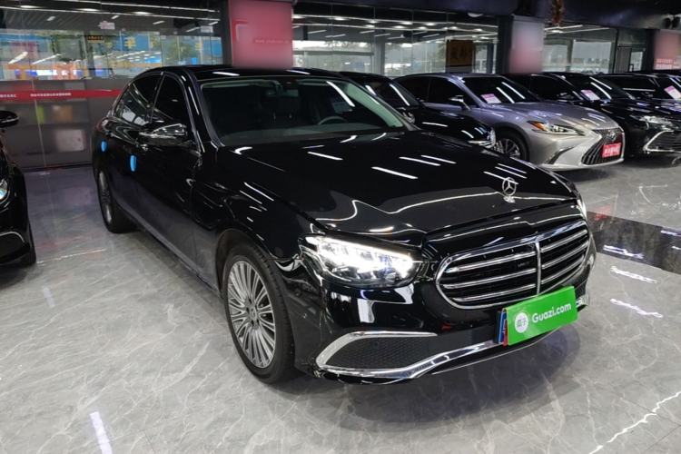 Used Mercedes-Benz E-Class 2022 Revised Version E 300 L Luxury Edition Front Right 45 Deg