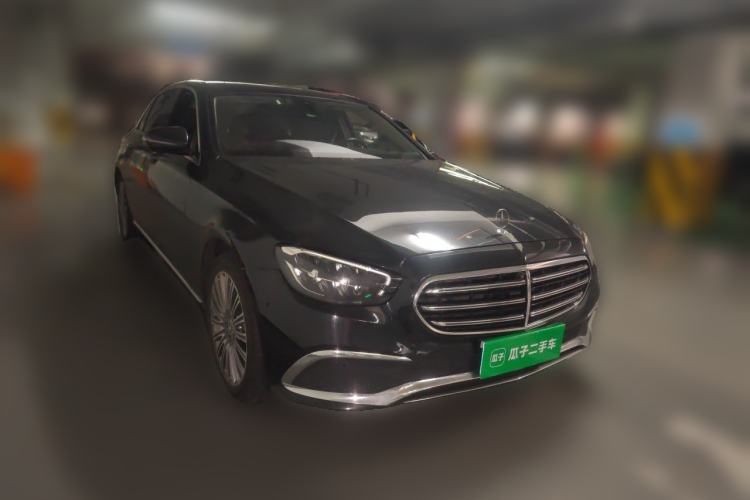Used Mercedes-Benz E-Class 2022 Revised Version E 300 L Fashion Edition Front Right 45 Deg