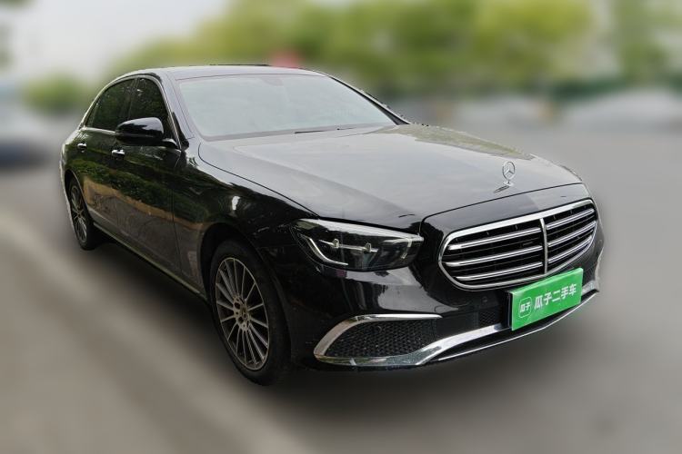 Used Mercedes-Benz E-Class 2022 Second Facelift E 260 L Front Right 45 Deg