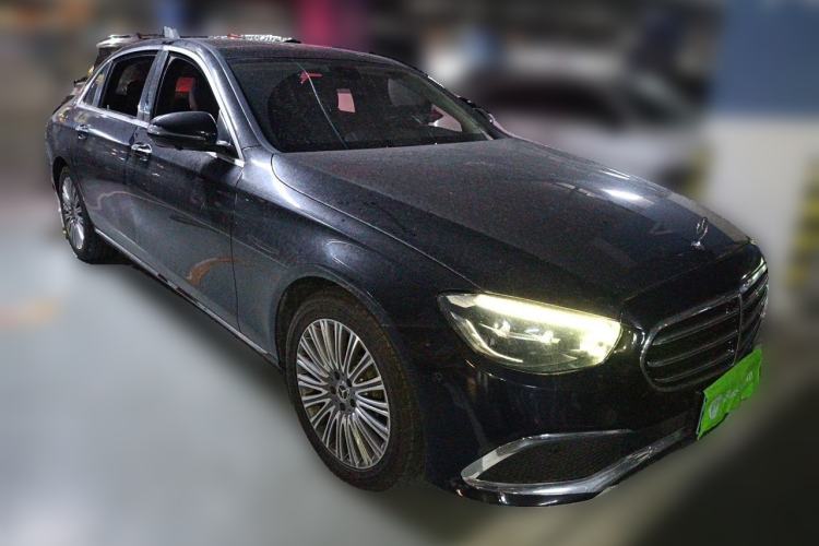 Used Mercedes-Benz E-Class 2022 Updated E 300 L Stylish Edition Front Right 45 Deg