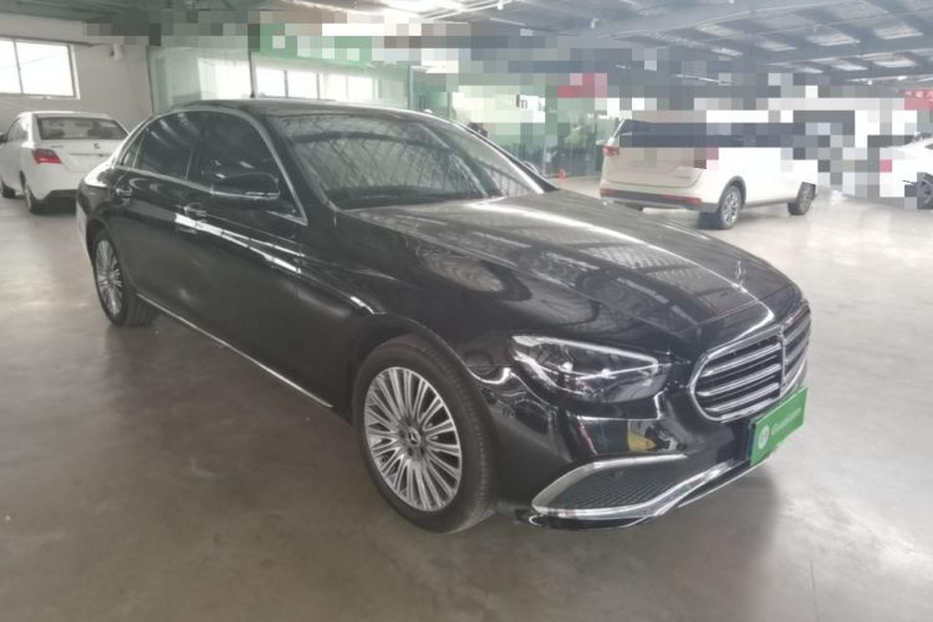 Used Mercedes-Benz E-Class 2022 Revised Version E 300 L Luxury Edition Front Right 45 Deg