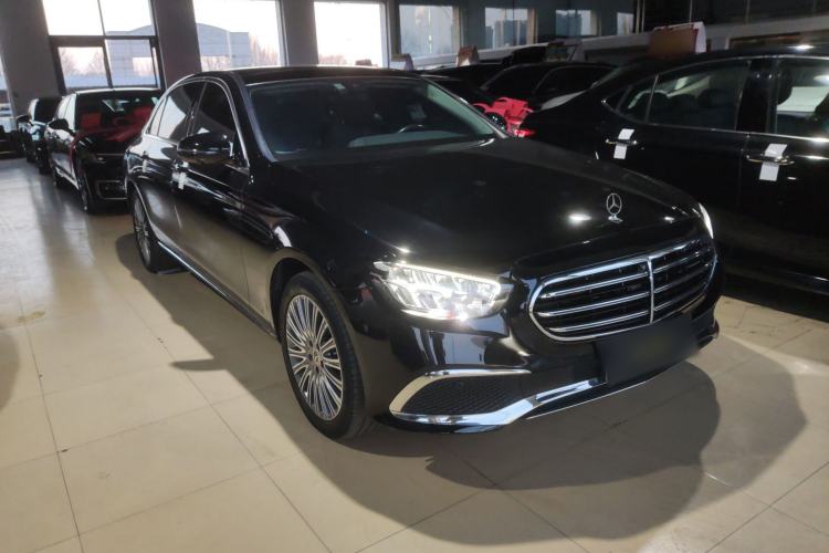 Used Mercedes-Benz E-Class 2022 Updated E 300 L Stylish Edition Front Right 45 Deg