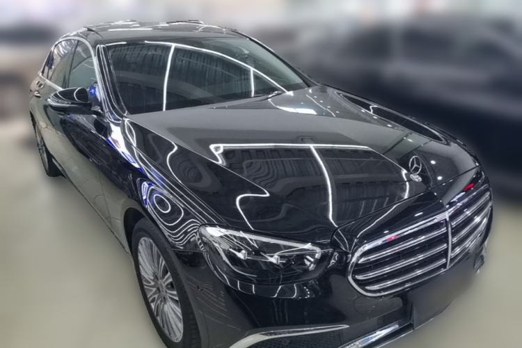 Used Mercedes-Benz E-Class 2022 Second Facelift E 300 L Luxury Edition Front Right 45 Deg