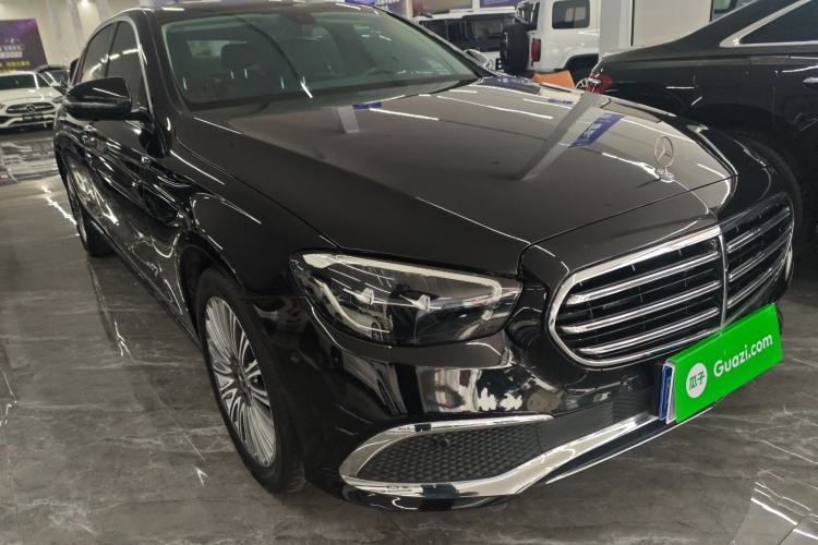 Used Mercedes-Benz E-Class 2022 Revised Version E 300 L Fashion Edition Front Right 45 Deg