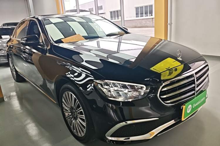 Used Mercedes-Benz E-Class 2022 Second Facelift E 300 L Luxury Edition Front Right 45 Deg
