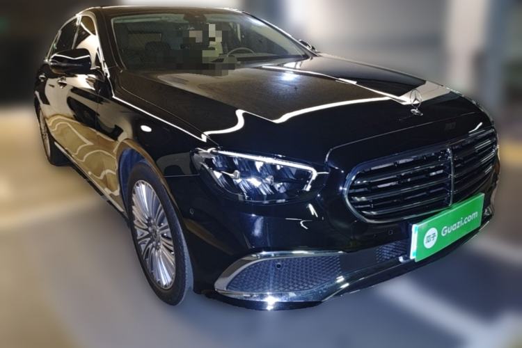 Used Mercedes-Benz E-Class 2022 Revised Version E 300 L Luxury Edition Front Right 45 Deg
