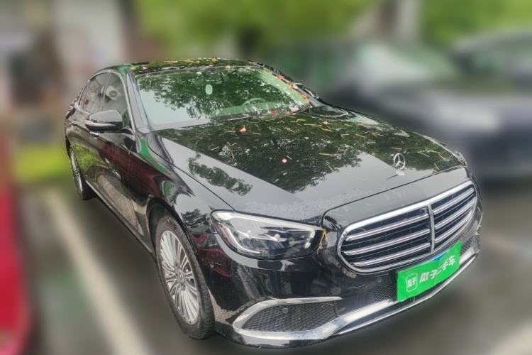 Used Mercedes-Benz E-Class 2022 Updated E 300 L Stylish Edition Front Right 45 Deg