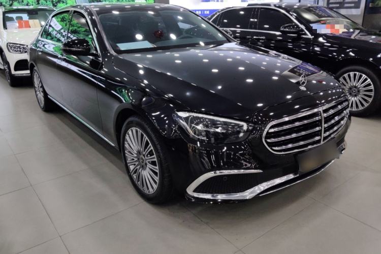 Used Mercedes-Benz E-Class 2022 Second Facelift E 300 L Luxury Edition Front Right 45 Deg