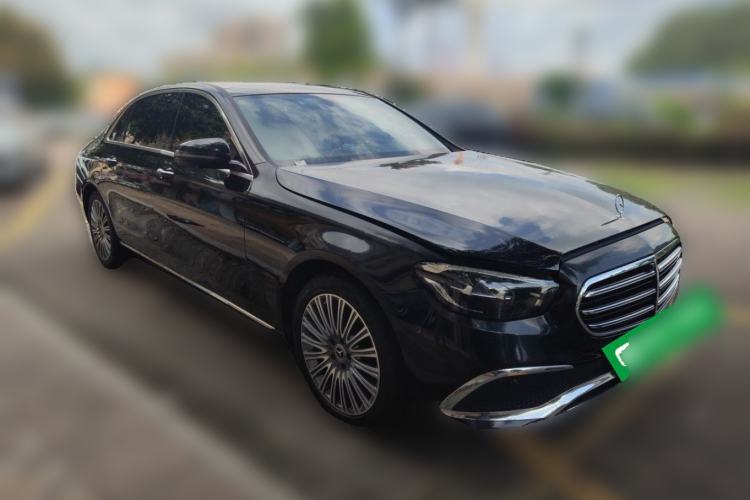 Used Mercedes-Benz E-Class 2022 E 300 Luxury Sport Edition Front Right 45 Deg