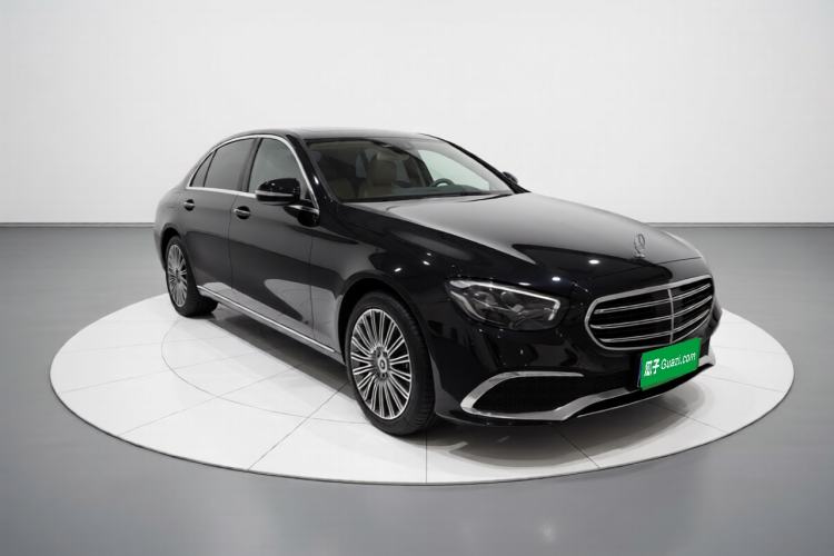 Used Mercedes-Benz E-Class 2022 Revised Version E 300 L Fashion Edition Front Right 45 Deg