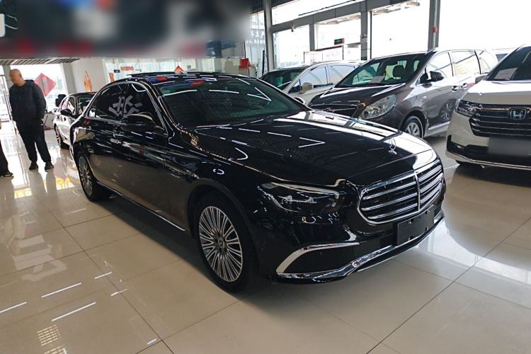Used Mercedes-Benz E-Class 2022 Updated E 300 L Stylish Edition Front Right 45 Deg