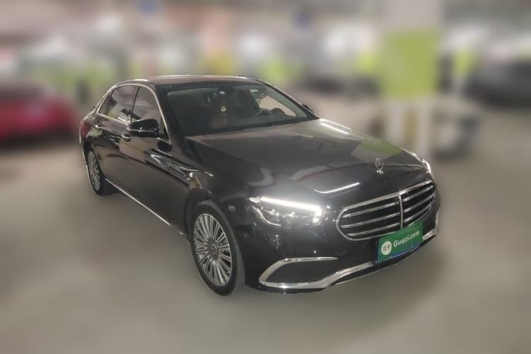 Used Mercedes-Benz E-Class 2022 Updated E 300 L Luxury Edition Front Right 45 Deg