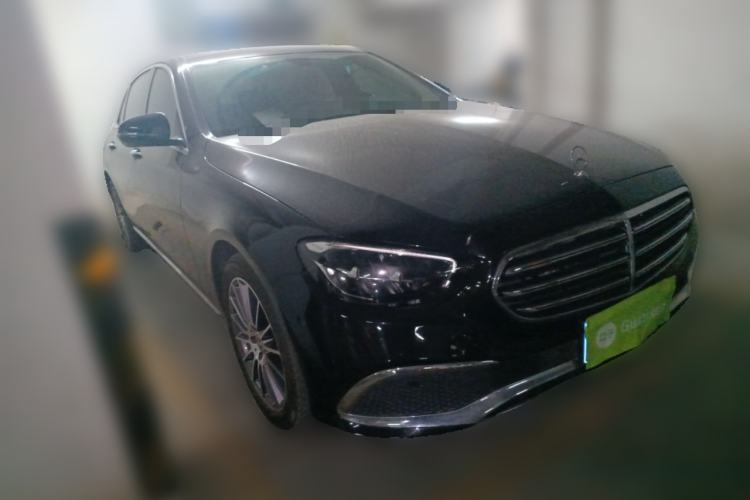 Used Mercedes-Benz E-Class 2022 E 260 L Front Right 45 Deg