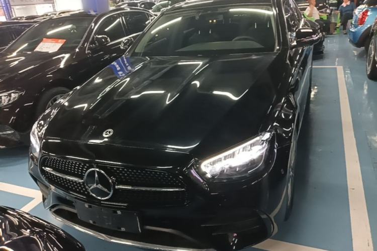 Used Mercedes-Benz E-Class 2022 E 300 L Sporty and Stylish Model Front