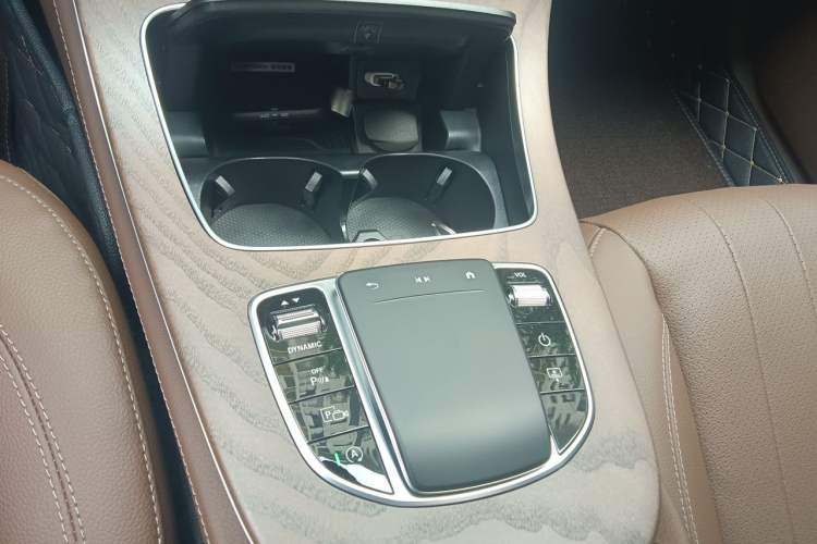 Used Mercedes-Benz E-Class 2022 E 300 L Luxury Model Gear Lever