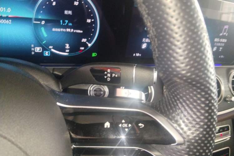 Used Mercedes-Benz E-Class 2022 E 260 Stylish Sports Edition Gear Lever