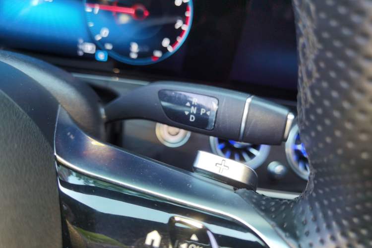 Used Mercedes-Benz E-Class 2022 E 300 L Sporty and Stylish Model Gear Lever