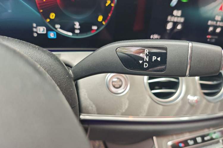 Used Mercedes-Benz E-Class 2022 Revised E 300 L Sporty and Stylish Edition Gear Lever