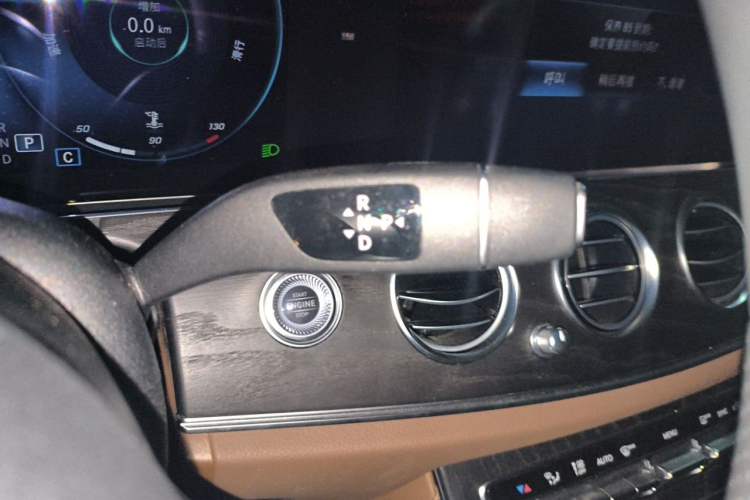 Used Mercedes-Benz E-Class 2022 E 260 L Sport Edition Gear Lever