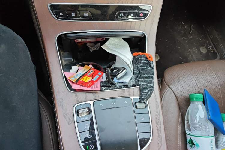 Used Mercedes-Benz E-Class 2022 Revised Version E 300 L Fashion Edition Gear Lever