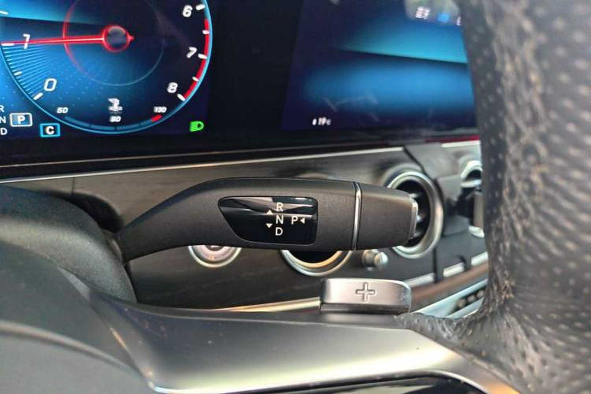 Used Mercedes-Benz E-Class 2022 Revised E 300 L Sport Luxury Edition Gear Lever