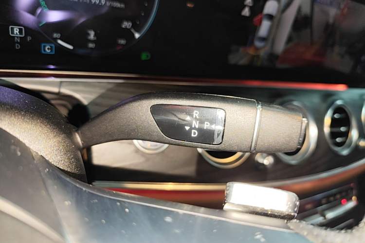 Used Mercedes-Benz E-Class 2022 Revised E 300 L Sporty and Stylish Edition Gear Lever