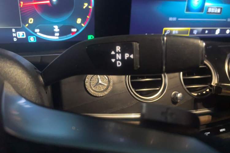Used Mercedes-Benz E-Class 2022 Revised Version E 300 L Sporty and Stylish Edition Gear Lever