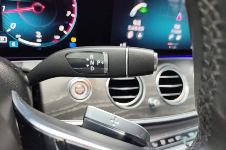 Used Mercedes-Benz E-Class 2022 Updated E 300 L Stylish Edition Gear Lever