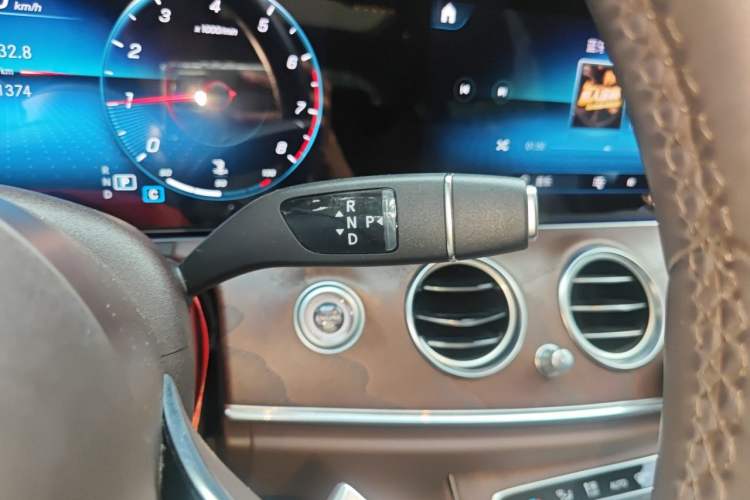 Used Mercedes-Benz E-Class 2022 E 260 L Gear Lever
