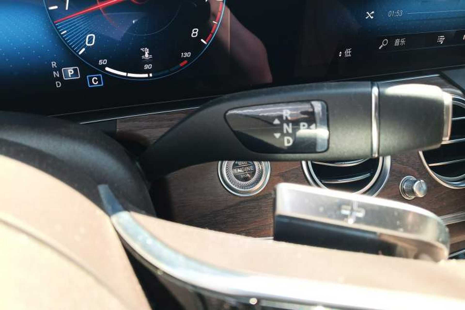 Used Mercedes-Benz E-Class 2022 Updated E 300 L Stylish Edition Gear Lever