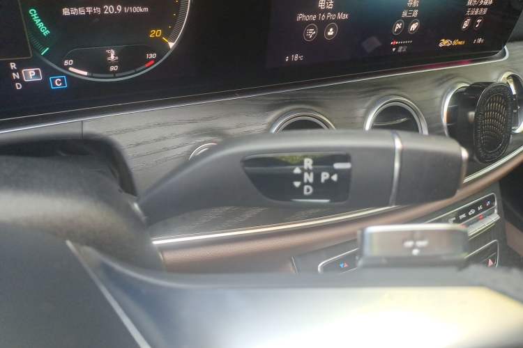 Used Mercedes-Benz E-Class 2022 E 300 L Sport Luxury Edition Gear Lever