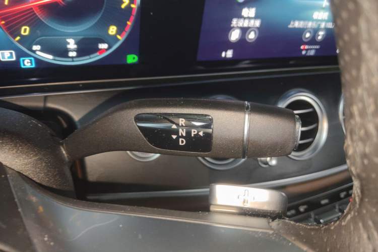 Used Mercedes-Benz E-Class 2022 E 300 Stylish Sports Edition Gear Lever
