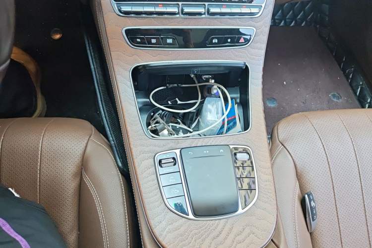 Used Mercedes-Benz E-Class 2022 E 300 L Stylish Model Gear Lever