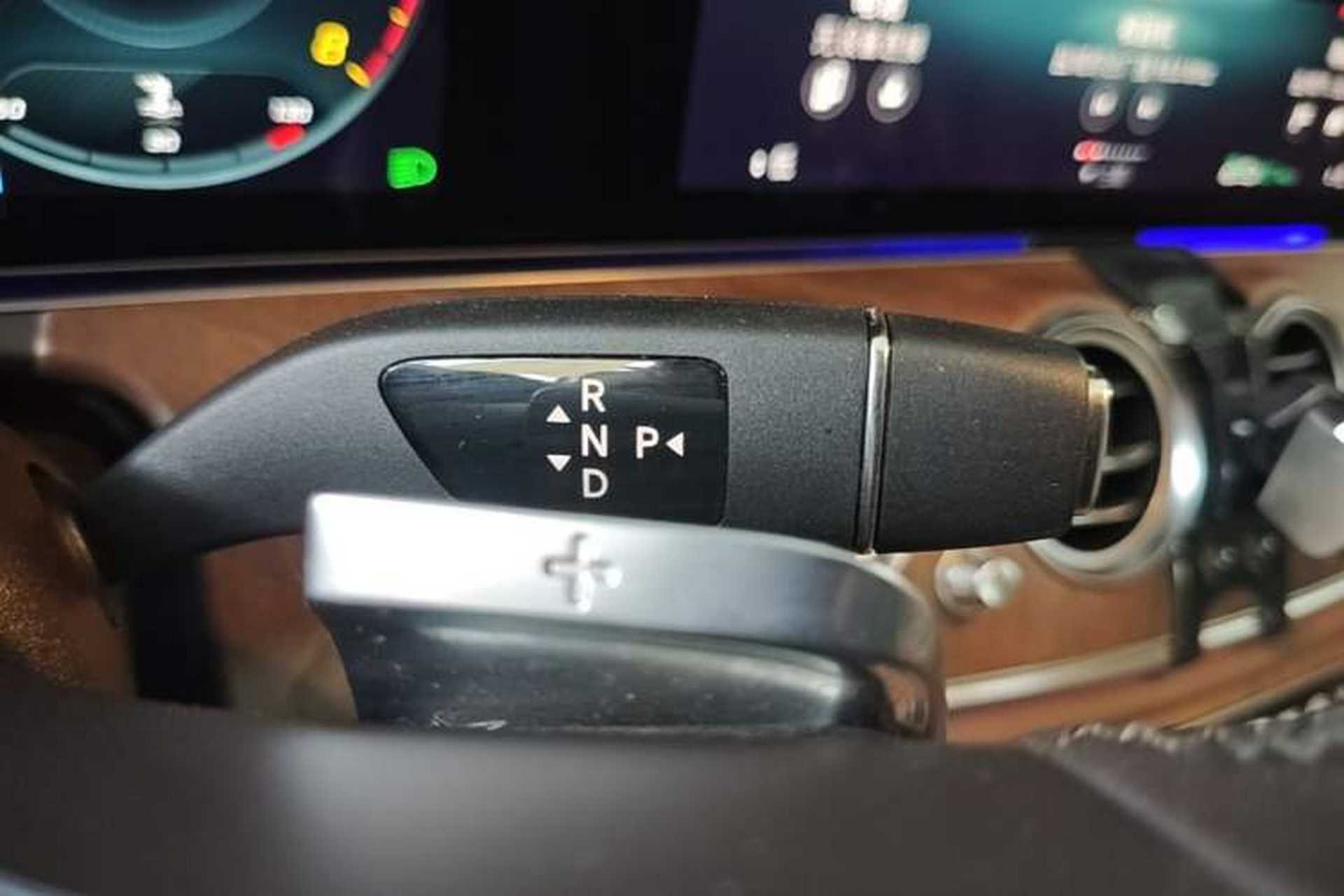 Used Mercedes-Benz E-Class 2022 Second Facelift E 260 L Gear Lever