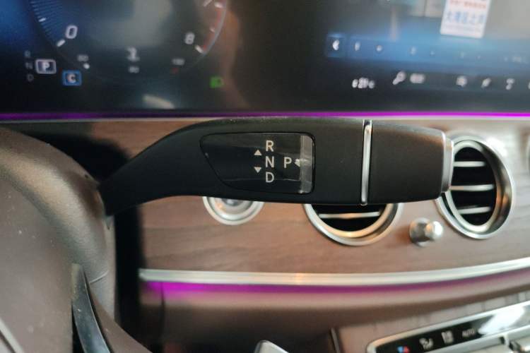 Used Mercedes-Benz E-Class 2022 Updated E 300 L Stylish Edition Gear Lever