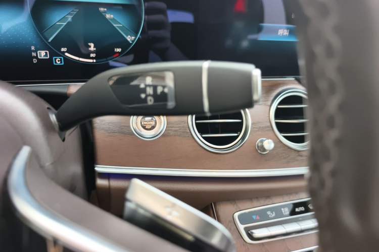 Used Mercedes-Benz E-Class 2022 E 300 L Stylish Model Gear Lever