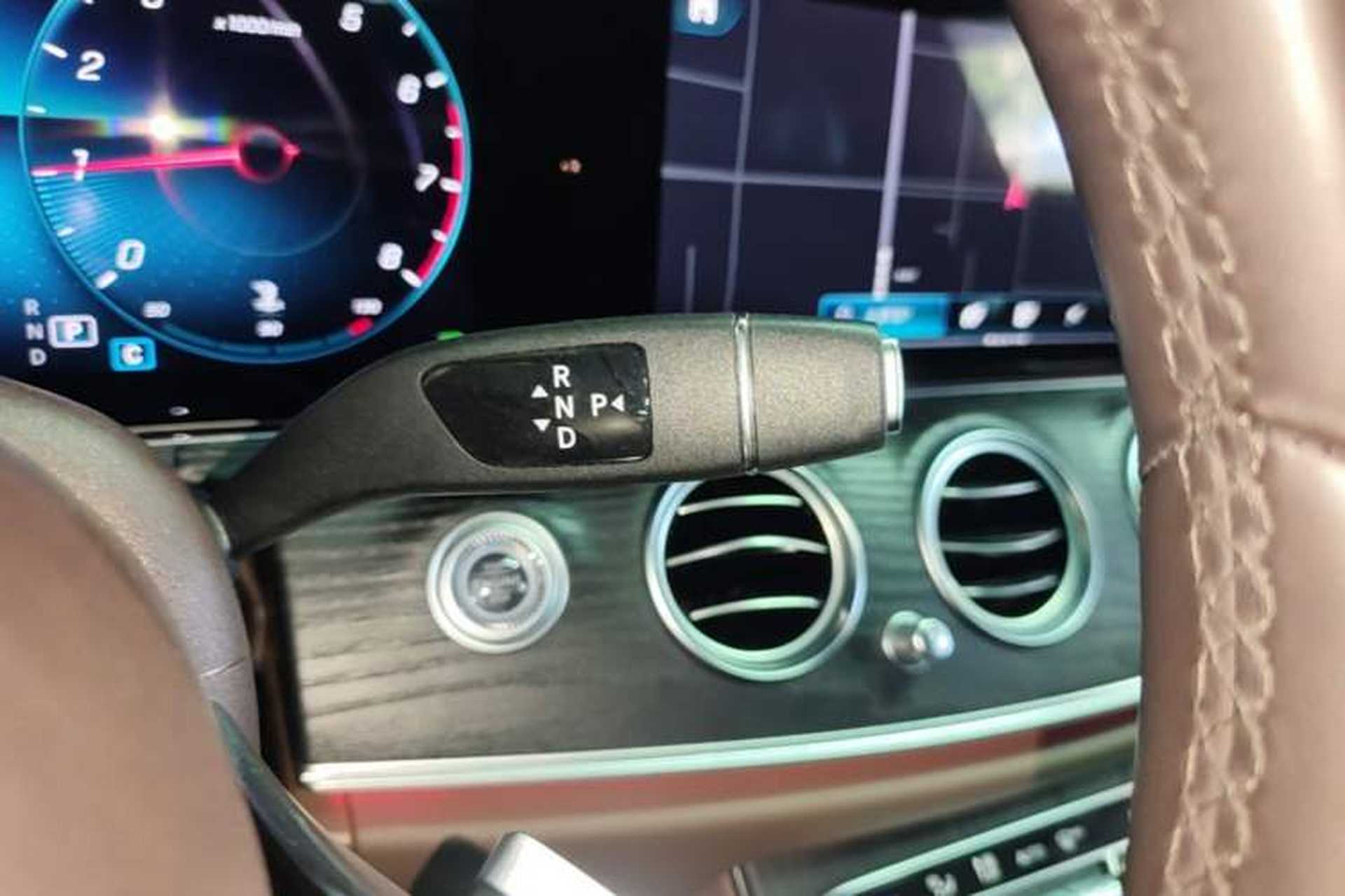 Used Mercedes-Benz E-Class 2022 Revised Version E 300 L Fashion Edition Gear Lever