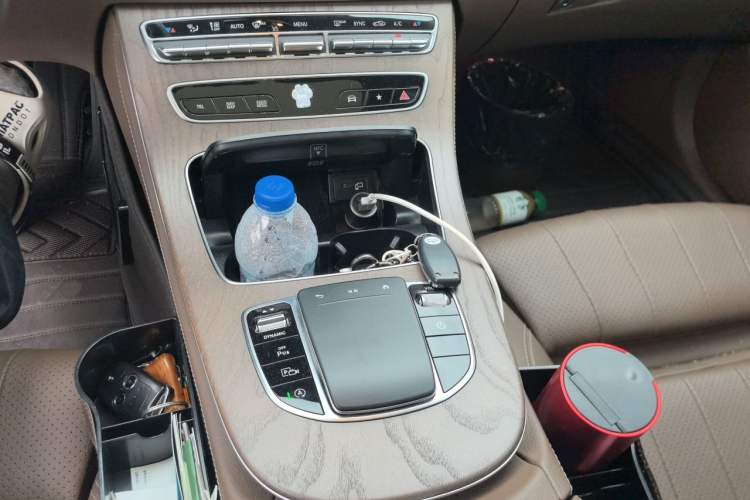 Used Mercedes-Benz E-Class 2022 E 300 L Stylish Model Gear Lever