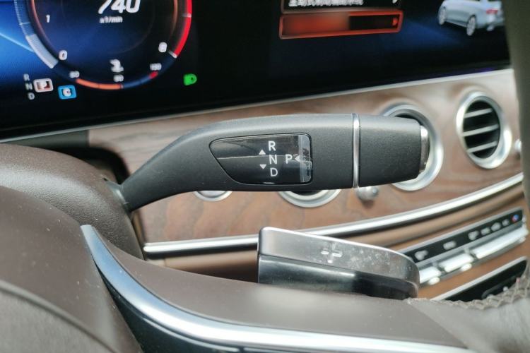 Used Mercedes-Benz E-Class 2022 E 300 L Luxury Model Gear Lever